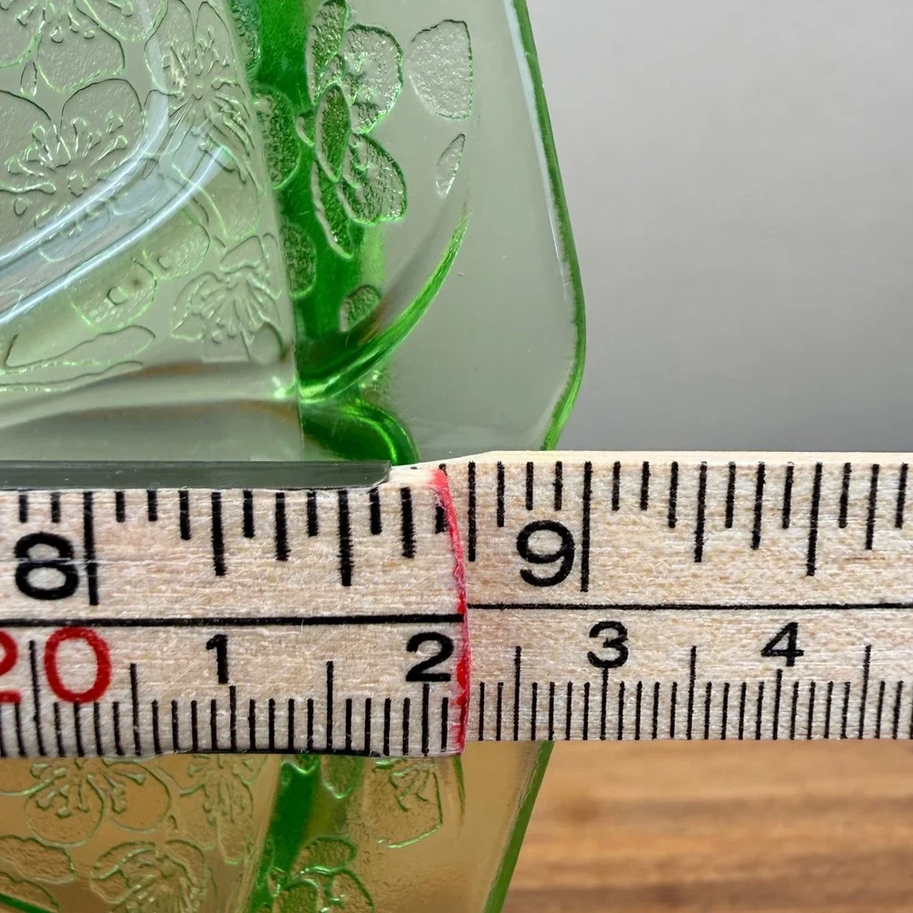 Jeannette Glass vintage jeannette